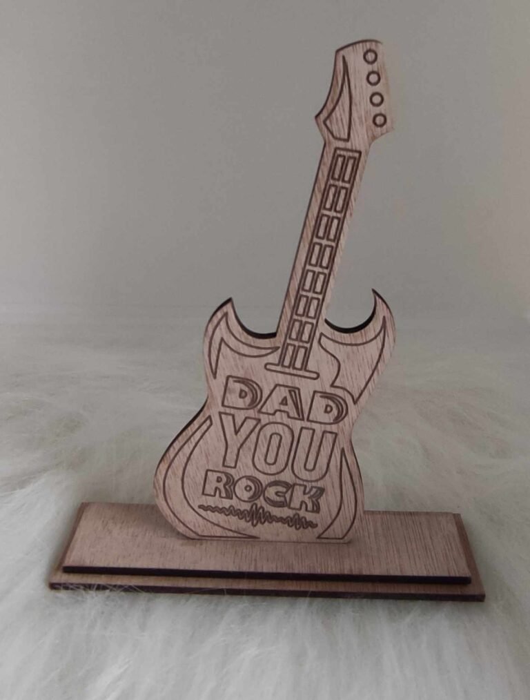 Décoration en Bois Guitare 'Dad You Rock' sur Socle