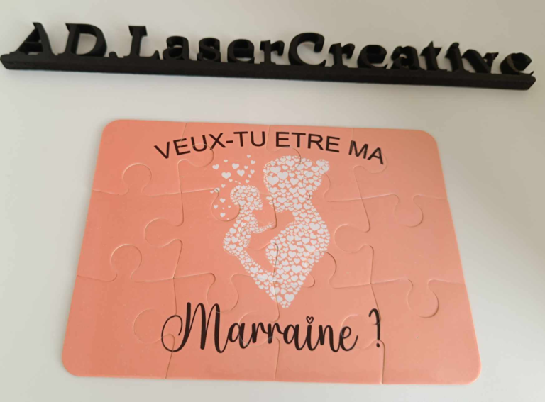 Puzzle silhouette "Veux-tu être ma marraine ?"
